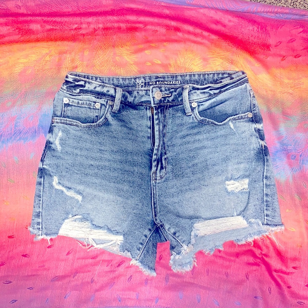 Denim Shorts| Boho No Boundaries